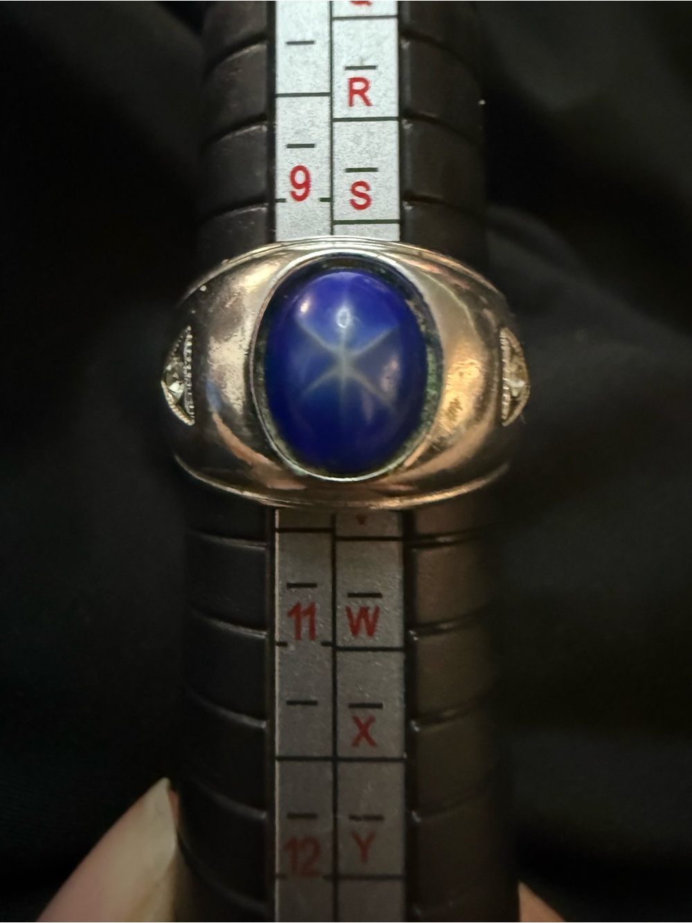 18K THGF Star Sapphire Cabochon Ring - Deep Blue